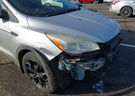 2014 Ford Escape Titanium from USA, damaged, VIN 1FMCU0JXXEUB84758